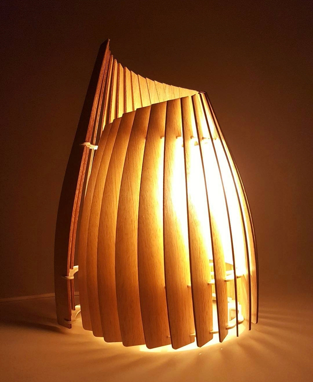 Conus Lamp