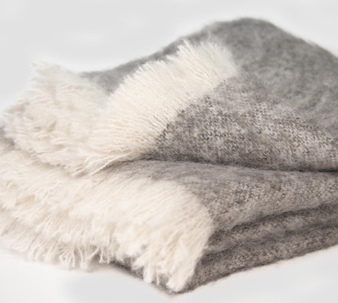 Luxe Alpaca Throw - Silver Grey with Cream Fringe