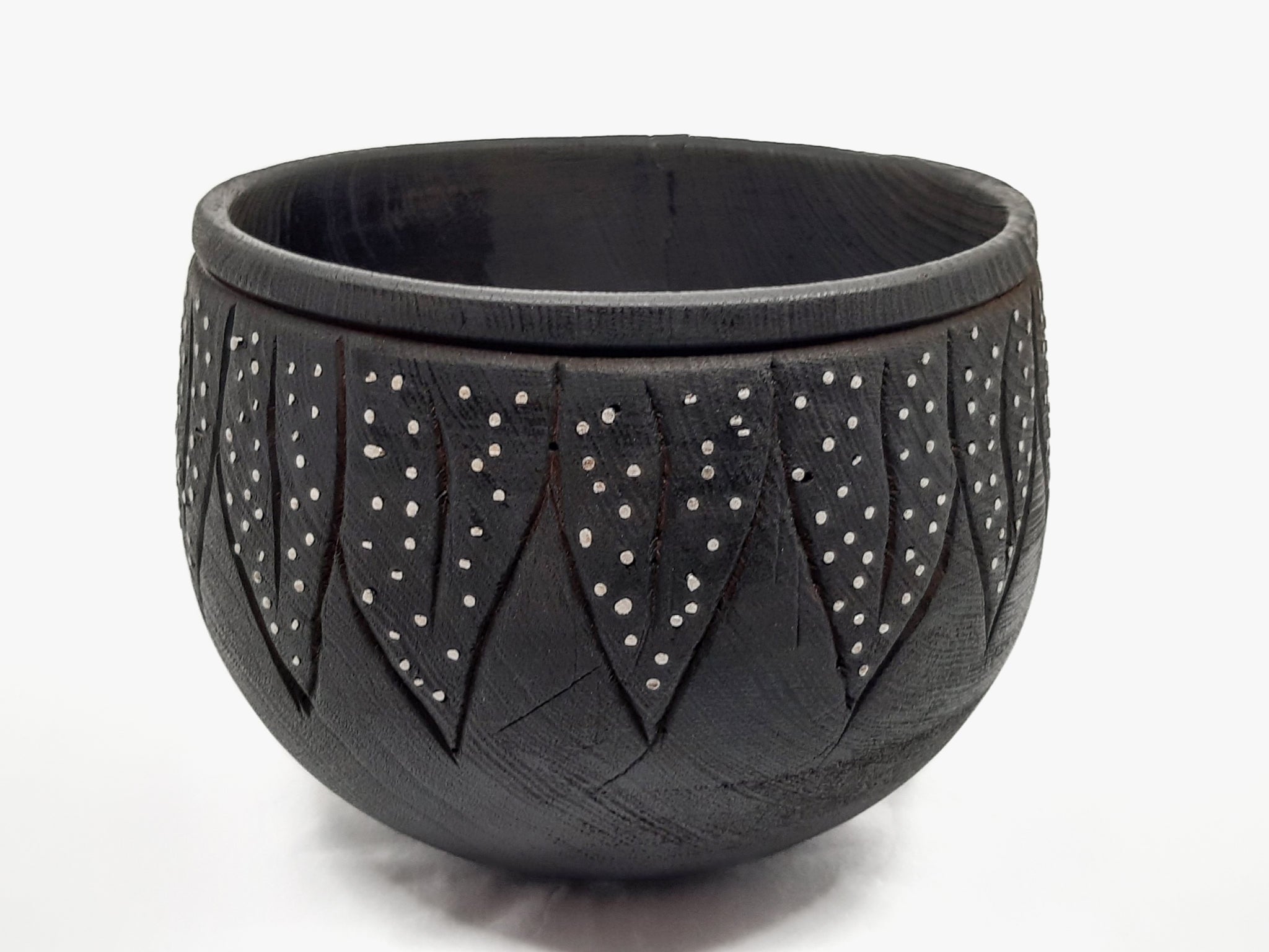 Studded Leaf Vessels