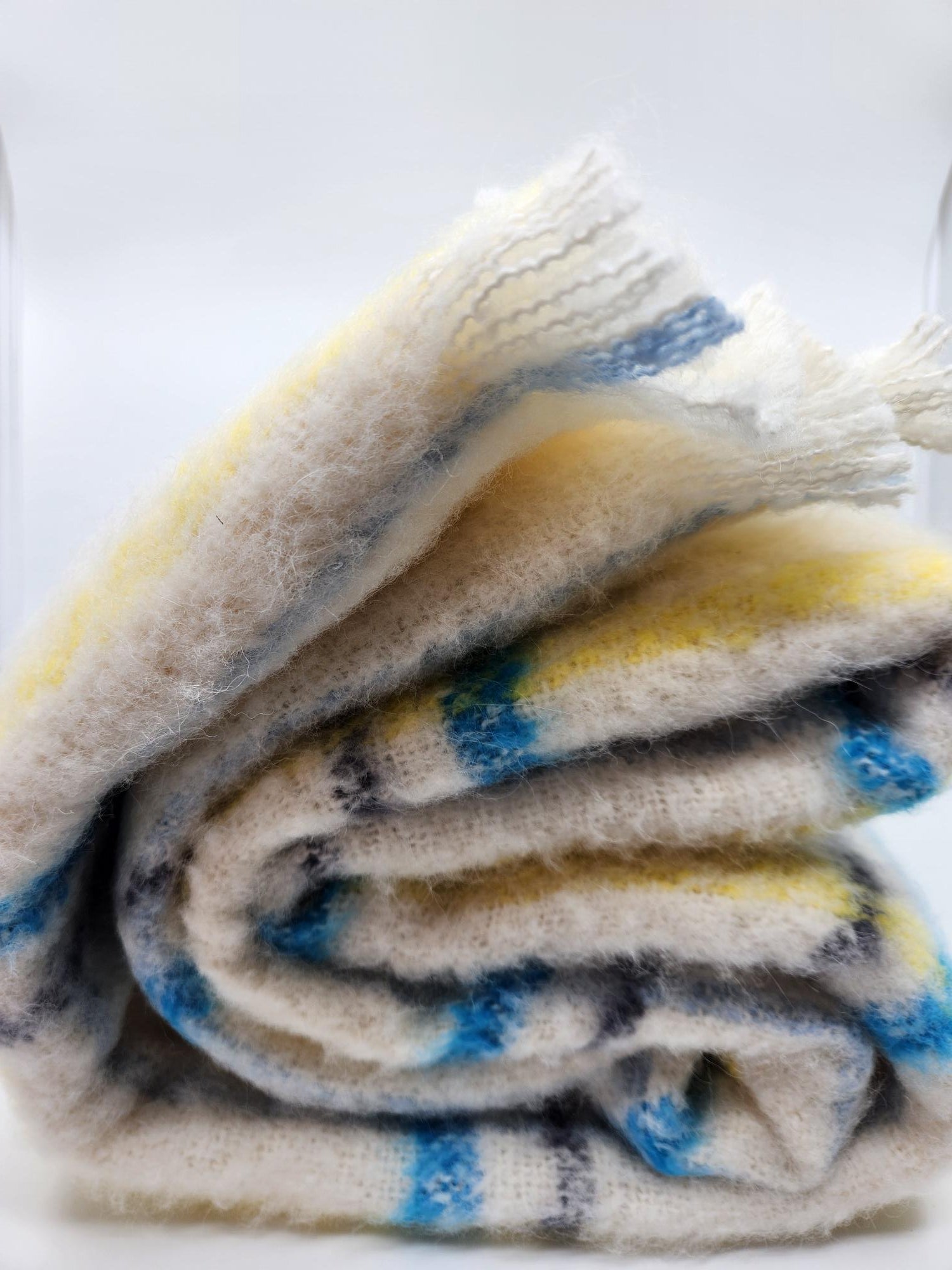 MACq01 Hotel - 100% Alpaca Throw - Blue