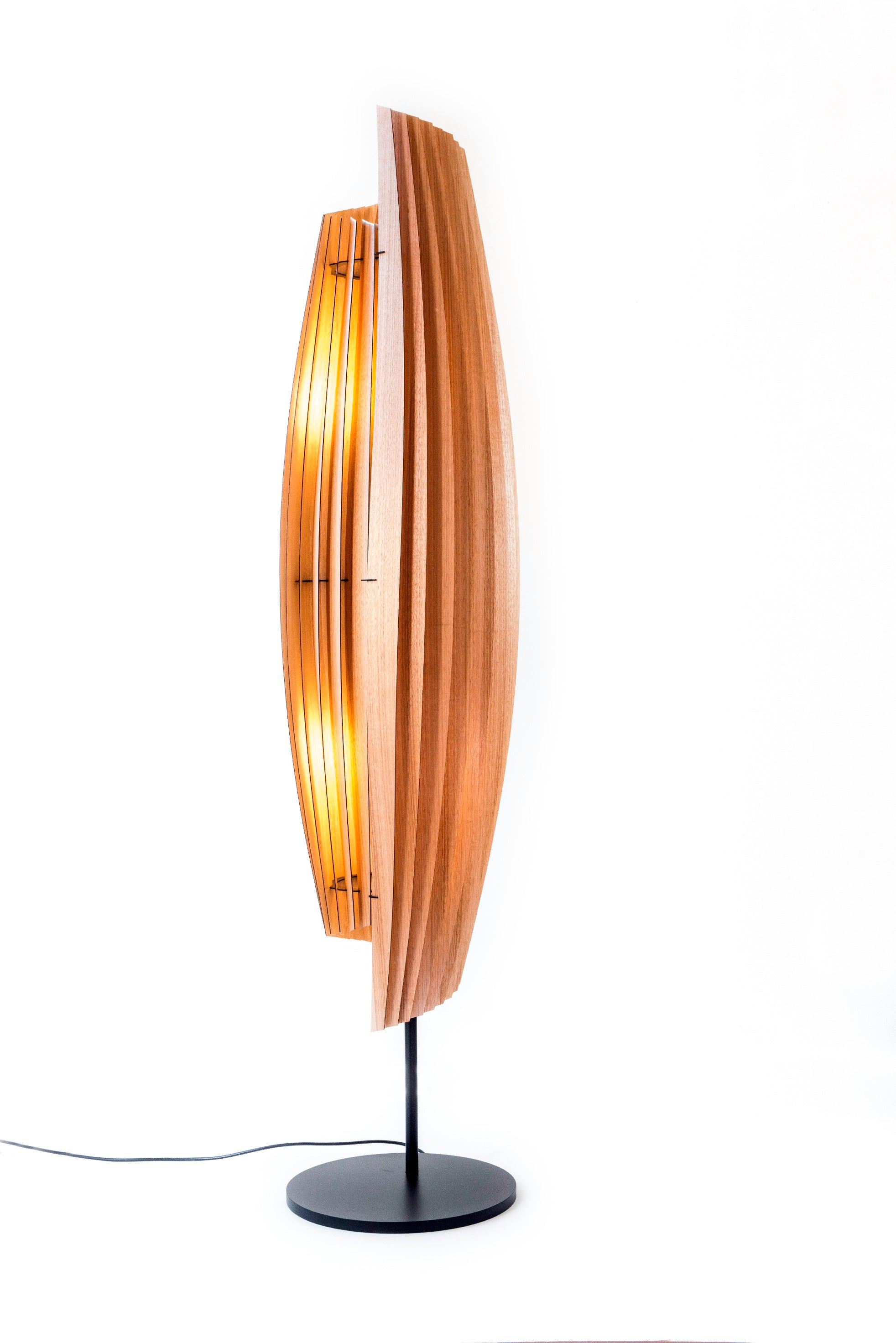 Long Vertical Conus Floor Lamp