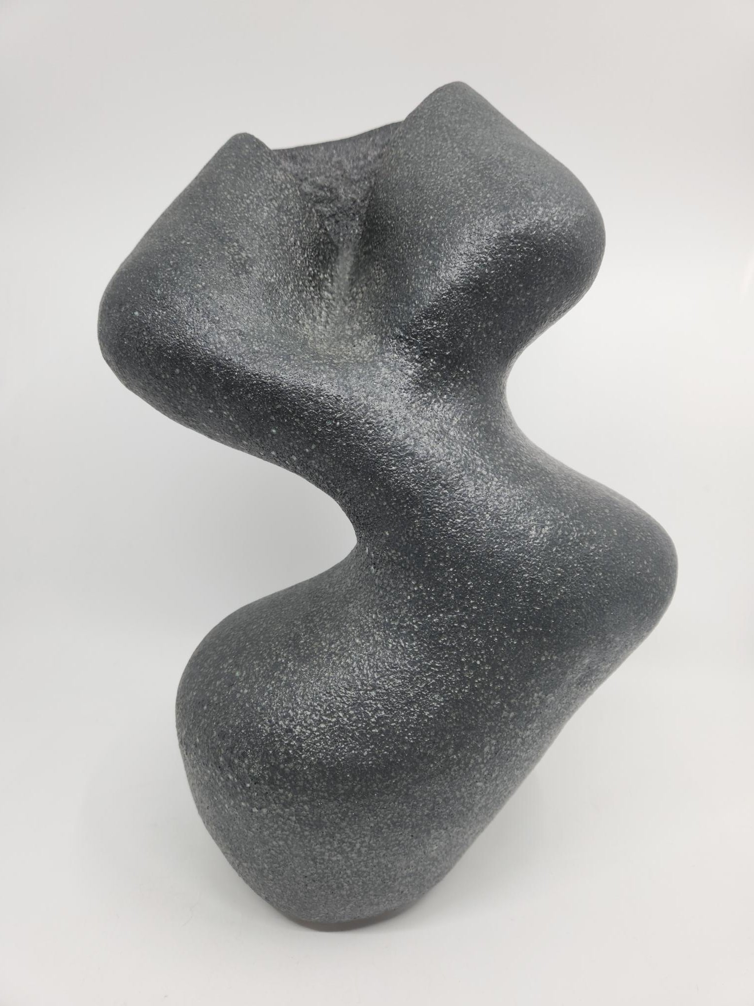 Sophie Nolan Ceramic Vase - medium