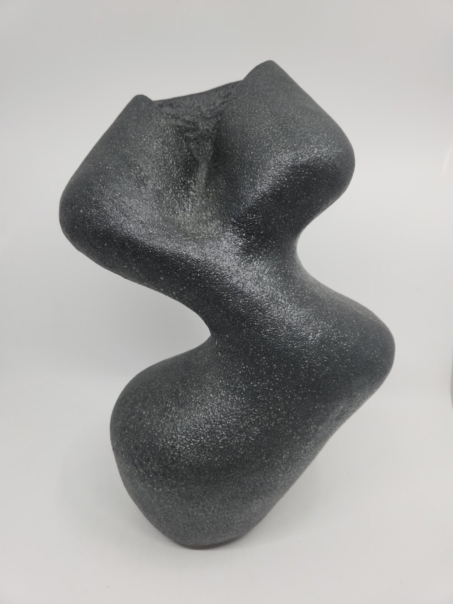 Sophie Nolan Ceramic Vase - medium